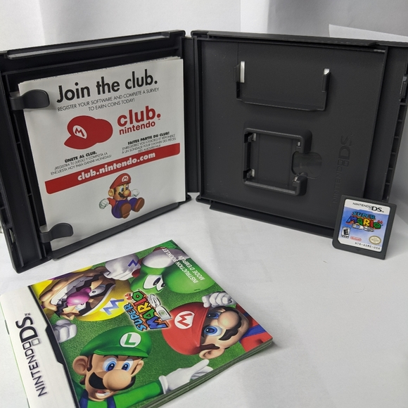 Super Mario 64 DS Complete - Picture 2 of 5